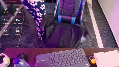 Snapshot of eliana_meaw chatting on 02.19.26 eliana_meaw online show from 02.19.26