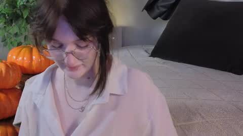 Ellie online show from 11.02.25