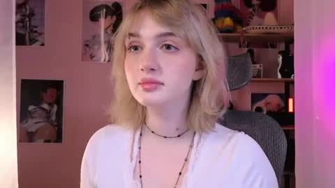 Ellie online show from 04.14.26