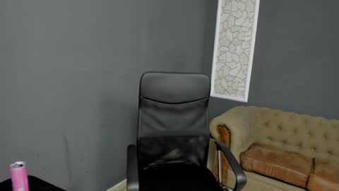 Snapshot of elijahthorne chatting on 07.19.26 ElijahThorne online show from 07.19.26