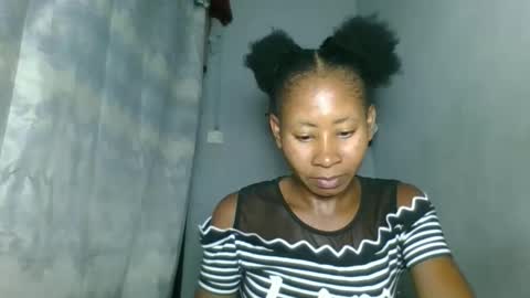 Snapshot of elina981 chatting on 02.03.26 elina981 online show from 02.03.26