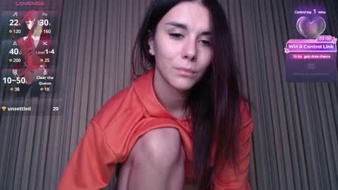 Snapshot of elina_posh chatting on 01.18.25 Liza online show from 01.18.25