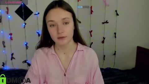 Snapshot of elina_x chatting on 06.04.26 elina_x online show from 06.04.26