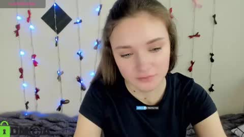 Snapshot of elina_x chatting on 06.08.26 elina_x online show from 06.08.26