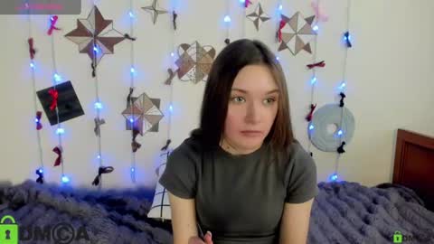 Snapshot of elina_x chatting on 06.18.26 elina_x online show from 06.18.26