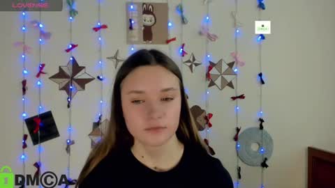 Snapshot of elina_x chatting on 06.21.26 elina_x online show from 06.21.26