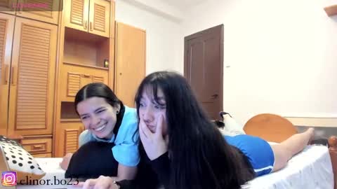 Snapshot of elinor_bo chatting on 01.13.25 paula  onlyfns          online show from 01.13.25