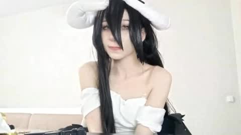 Kate online show from 04.15.26