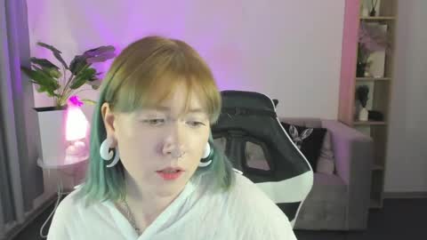 Snapshot of elira_vane chatting on 06.02.26 Elira Vane online show from 06.02.26