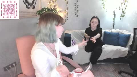 Snapshot of elira_vane chatting on 06.08.26 Elira Vane online show from 06.08.26