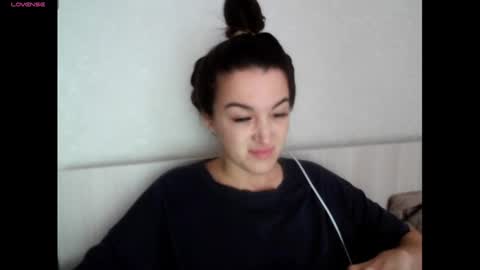 elisa_dove208 online show from 09.09.25