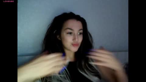 elisa_dove208 online show from 11.07.25