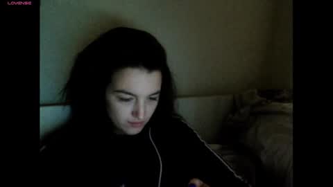 elisa_dove208 online show from 11.21.25