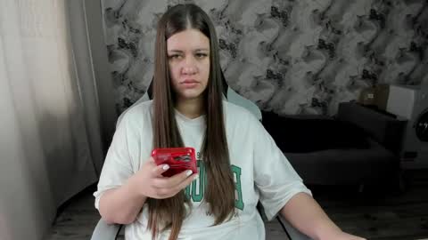 Aletta Oushen online show from 04.16.26