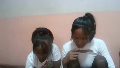 Snapshot of elisabet88 chatting on 09.27.25 elisabet88 online show from 09.27.25