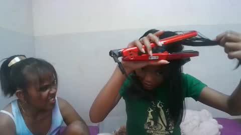 Snapshot of elisabet88 chatting on 10.10.25 elisabet88 online show from 10.10.25