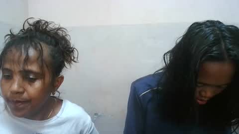 Snapshot of elisabet88 chatting on 10.13.25 elisabet88 online show from 10.13.25