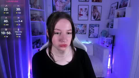 Snapshot of elisabeth_binder chatting on 05.10.26 your sweet Lisa online show from 05.10.26