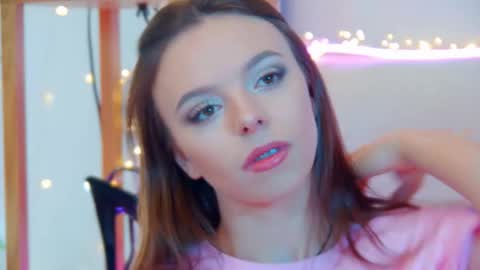 ElisabethDavis online show from 09.13.25