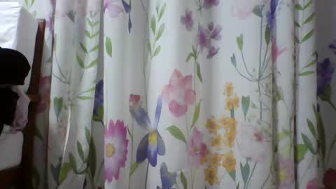 Snapshot of elisacich chatting on 03.03.26 elisacich online show from 03.03.26