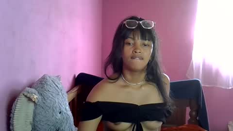 elisah01 online show from 06.05.26