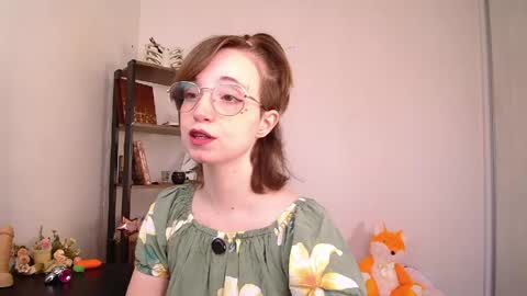 Snapshot of elise_nyx chatting on 06.03.26 elise_nyx online show from 06.03.26