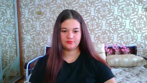 Snapshot of elisesmuse chatting on 07.19.26 elisesmuse online show from 07.19.26
