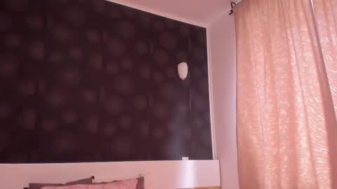 Elly online show from 11.18.25