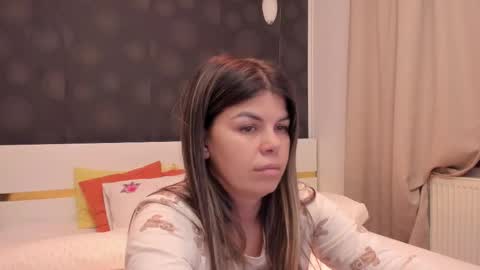 Elly online show from 01.06.26