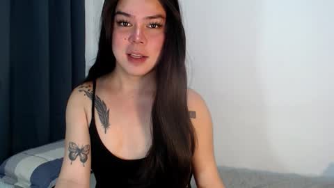 Snapshot of elisex18 chatting on 02.02.26 Elise online show from 02.02.26