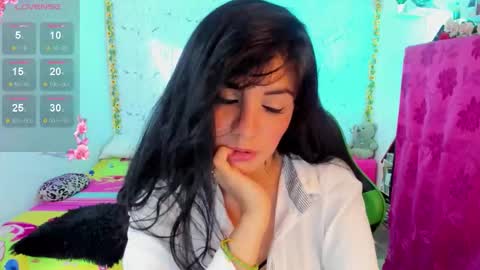 Snapshot of elissa_iris chatting on 10.17.25 E L I S S A online show from 10.17.25