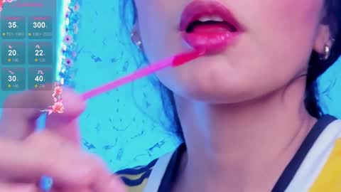 E L I S S A online show from 11.19.25