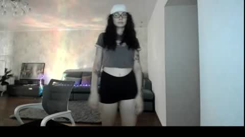 Snapshot of elisskriter chatting on 07.23.26 Eliss online show from 07.23.26