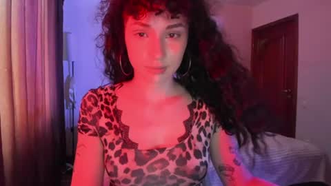 Snapshot of elisskriter chatting on 07.28.26 Eliss online show from 07.28.26