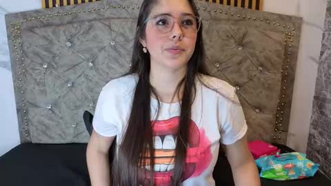 elisvega online show from 03.11.26