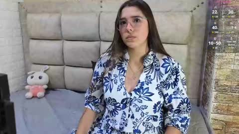 elisvega online show from 04.21.26