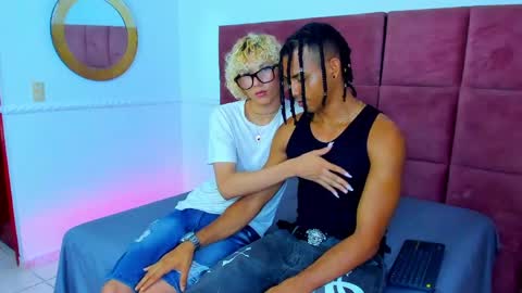 Snapshot of elite__models chatting on 05.08.26 Valentino Konny y Jhon online show from 05.08.26