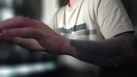 Snapshot of elitegangster24 chatting on 07.25.26 elitegangster24 online show from 07.25.26