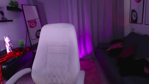 Ari online show from 02.27.26