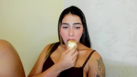 My name is ElizaPVT is open online show from 11.20.25