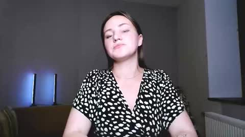 Elizabeth online show from 10.17.25