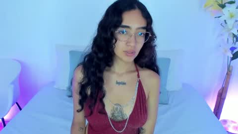 Elizabeth  online show from 04.21.26