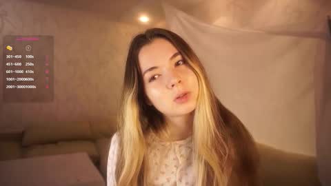 Snapshot of elizabethennals chatting on 10.20.25 Elizabeth online show from 10.20.25