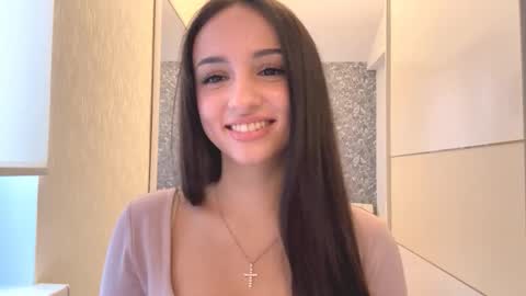 Mia online show from 11.09.25