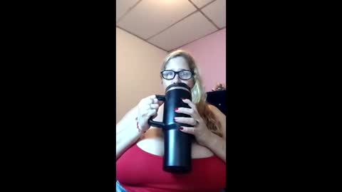 Elizabeth online show from 04.15.26