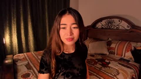 Snapshot of elizabethz chatting on 02.15.25 Tuli online show from 02.15.25