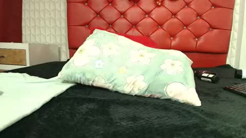 elizabetth_roman online show from 03.07.26