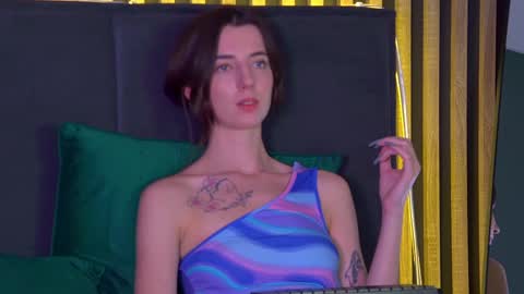 Elizabet online show from 01.15.25