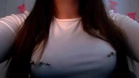 Snapshot of elizsun chatting on 06.28.26 elizsun online show from 06.28.26
