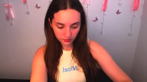 Snapshot of elizsun chatting on 07.08.26 elizsun online show from 07.08.26